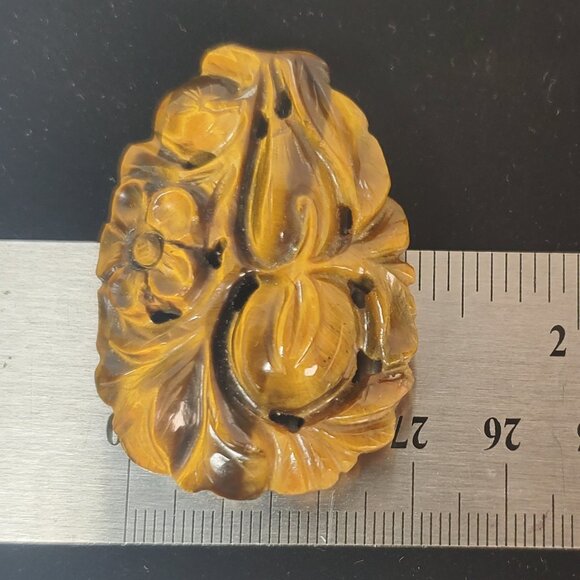 Vintage Hand-Carved Tiger’s Eye Stone • Floral Fruit Motif • Ready for Pendant S - Picture 11 of 11